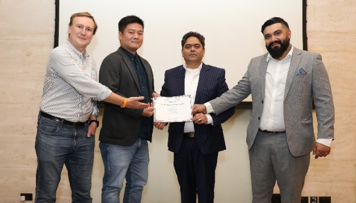 From left to right: Alexey Akifyev (Business Development Manager - Apacer), Justin Wang (Sales Manager - Apacer), Adil Ali (General Manager - Hiperdist), and Mohammad Adil (Division Head of PC, Components & Lifestyle Group - Hiperdist).